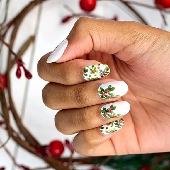 Berry Merry 💅✨ Color STREET NEW Sealed - Long Lasting Nail Polish Strips - Picture 1 of 2
